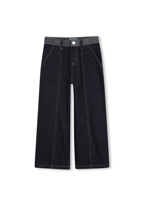 Jeans con logo